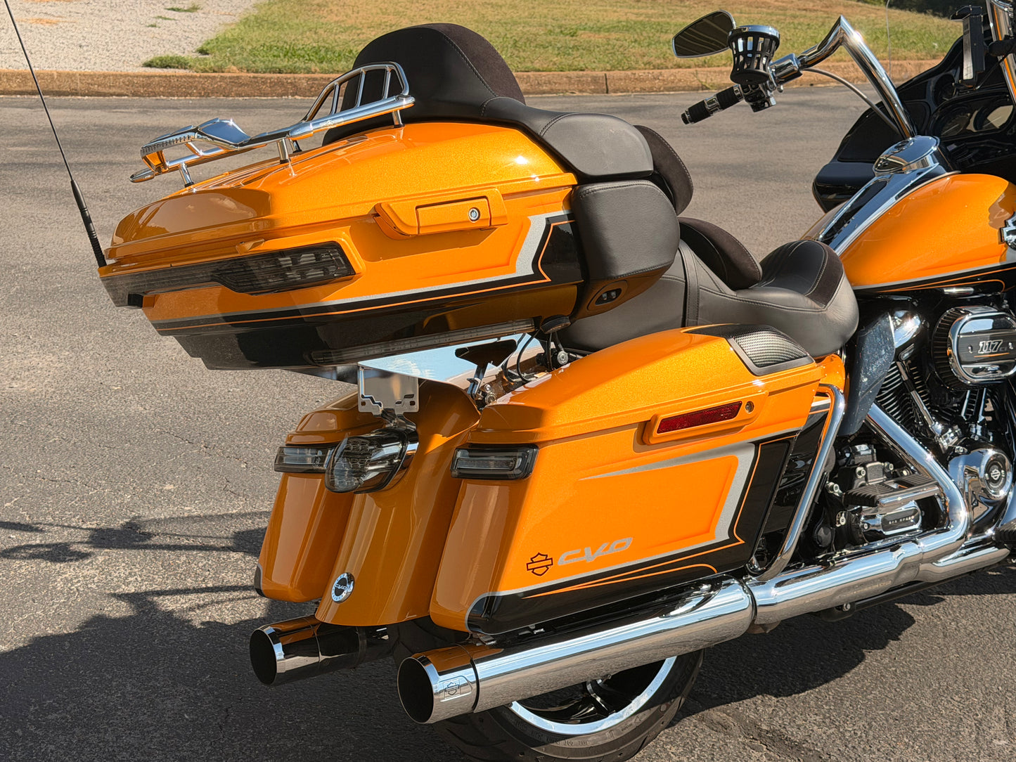 2022 Harley-Davidson CVO Road Glide Trade Special