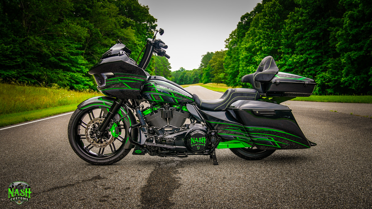 2025 Black-Green-Carbon Road Glide