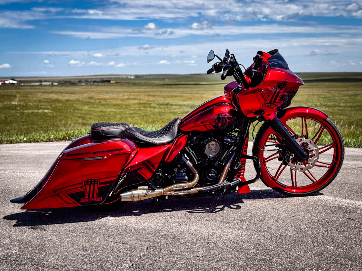 2023 BIG WHEEL ROAD GLIDE AUDIO BIKE
